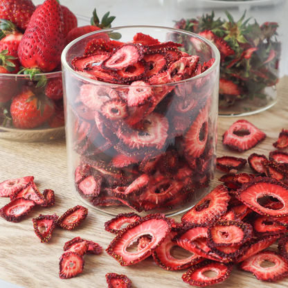 Dried Strawberries (sweetened)